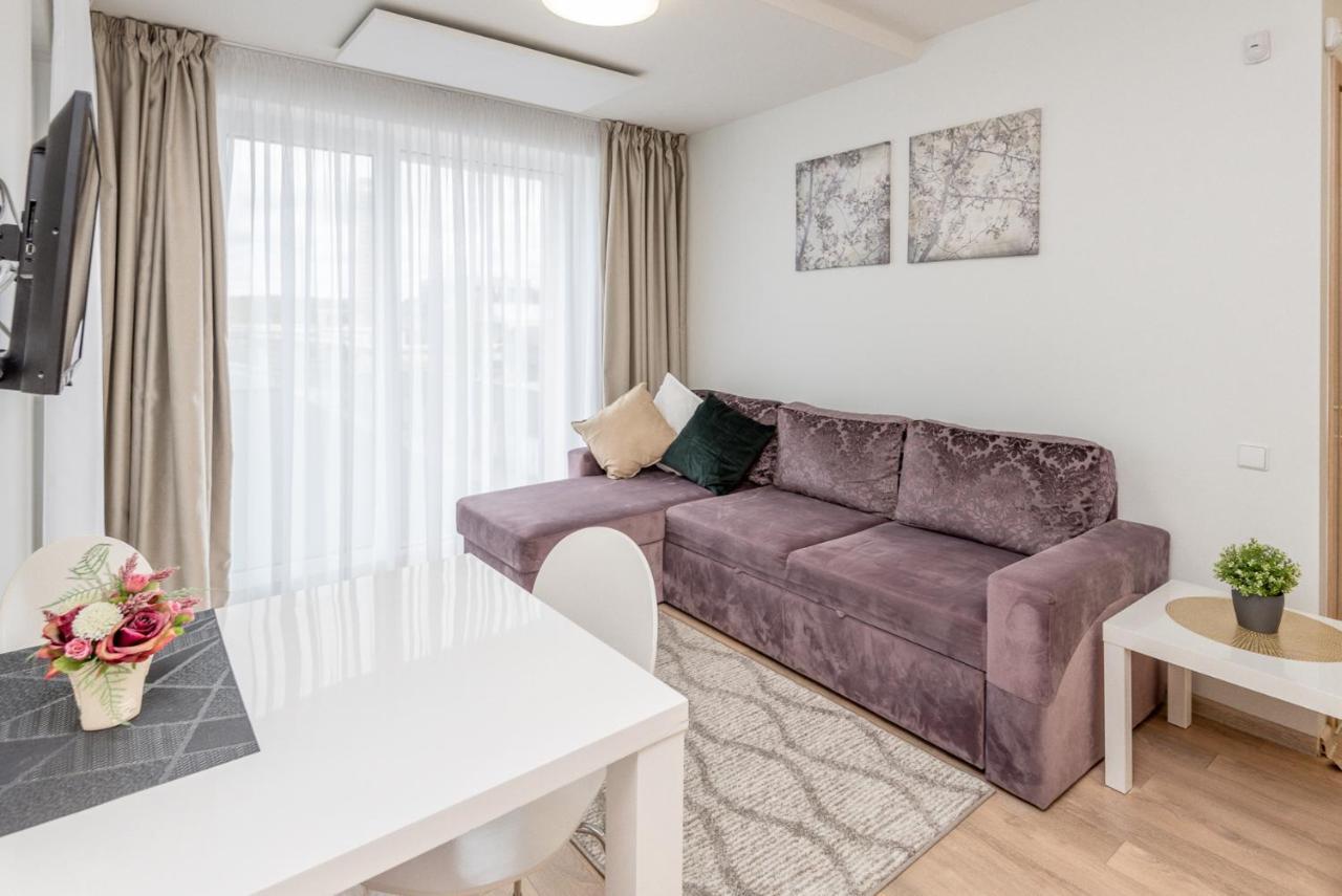 Apartament Maluno Паланга Екстер'єр фото
