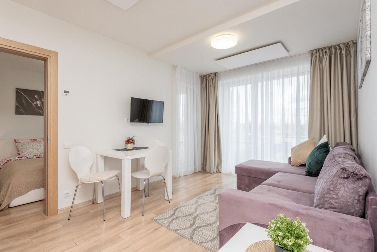 Apartament Maluno Паланга Екстер'єр фото