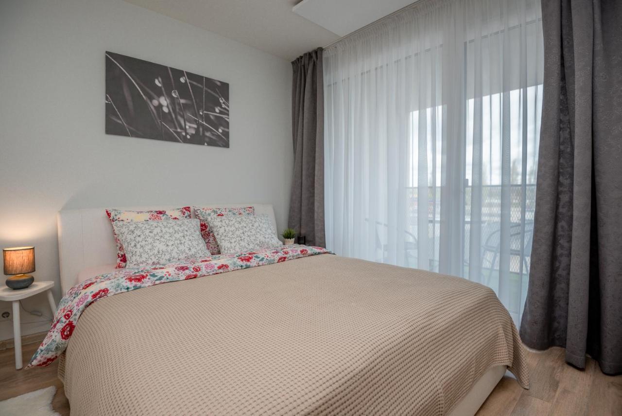 Apartament Maluno Паланга Екстер'єр фото