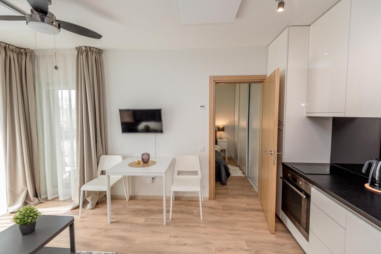Apartament Maluno Паланга Екстер'єр фото